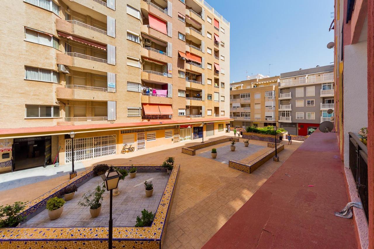 Ferienwohnung Alegria Id33 Torrevieja Exterior foto